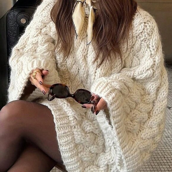 White Casual Women's Hemp Pattern Round Collar Wide Sleeve Long Sleeve Sweater - Picture 5 of 9